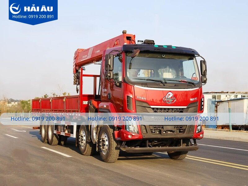 Xe tải Chenglong 4 chân xe cẩu