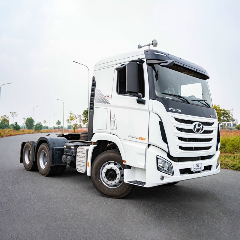 Xe đầu kéo đẹp nhất Việt Nam